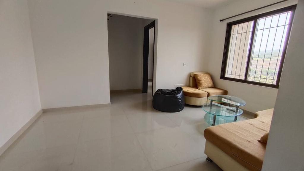 1 BHK Apartment For Rent in Lalani Grandeur