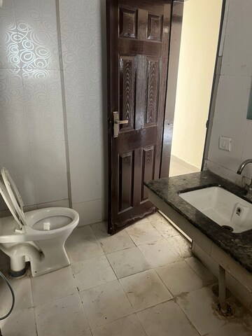 Bathroom in 3 BHK Apartment at Paramount Floraville, Sector 137 – for Rent