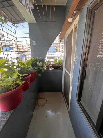 1 BHK Builder Floor For Sale in Runwal Pinnacle, Mulund West