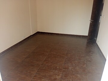 Room in 3 BHK Apartment at Ansal Estella, Sector 103 – for Sale