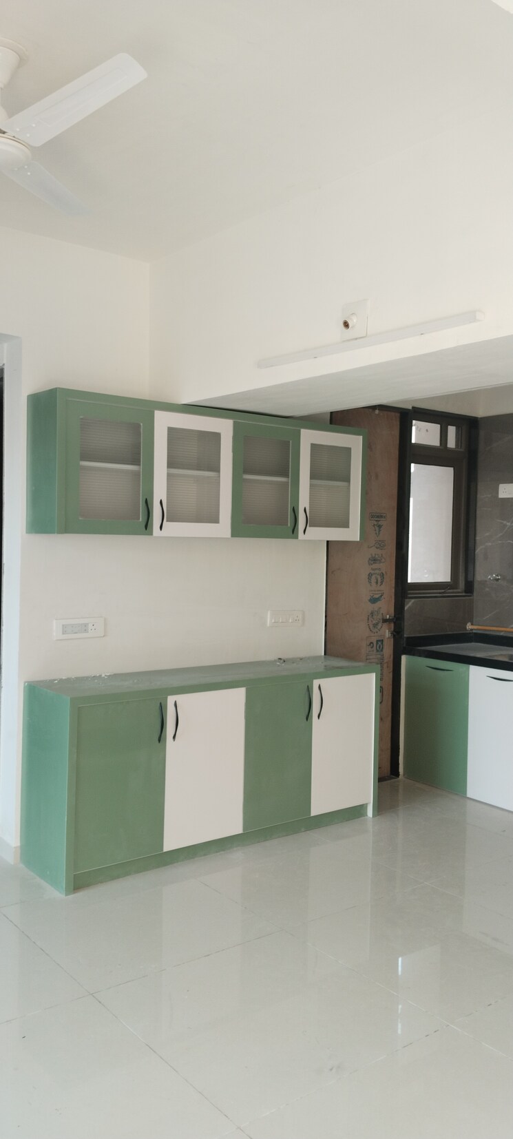 Kitchen, vaishnodevi circle 3 Bedroom 1700 Sq.Ft. Penthouse In Vaishnodevi Circle Ahmedabad 8843389