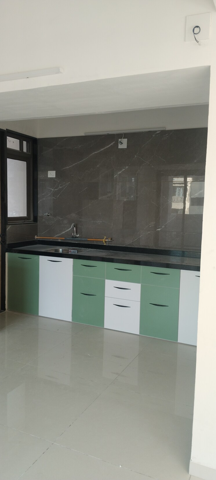 Kitchen, vaishnodevi circle 3 Bedroom 1700 Sq.Ft. Penthouse In Vaishnodevi Circle Ahmedabad 8843389