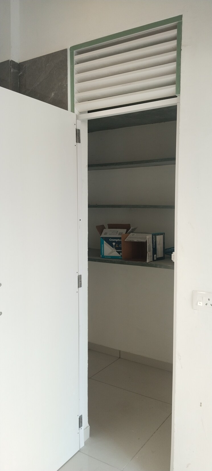 Kitchen, vaishnodevi circle 3 Bedroom 1700 Sq.Ft. Penthouse In Vaishnodevi Circle Ahmedabad 8843389