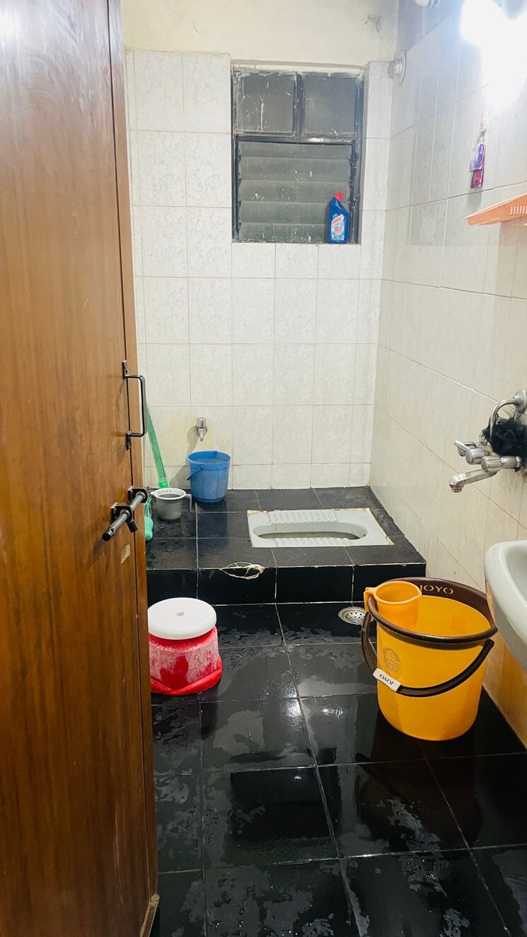 Bathroom, vaibhavi-city 1 Bedroom 369 Sq.Ft. Apartment In Kalyan West Thane 8843323