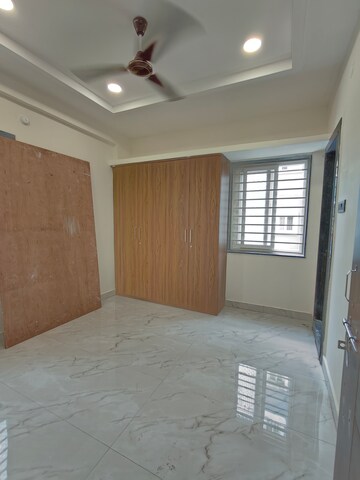 Room in 1 BHK Apartment at Kondapur – for Rent