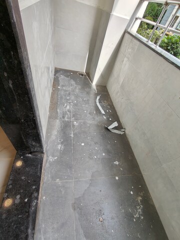 Balcony in 1 BHK Apartment at Kondapur – for Rent