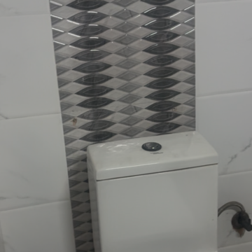 Bathroom in 3 BHK Builder Floor at The Nest Noida, Sector 31 – for Rent