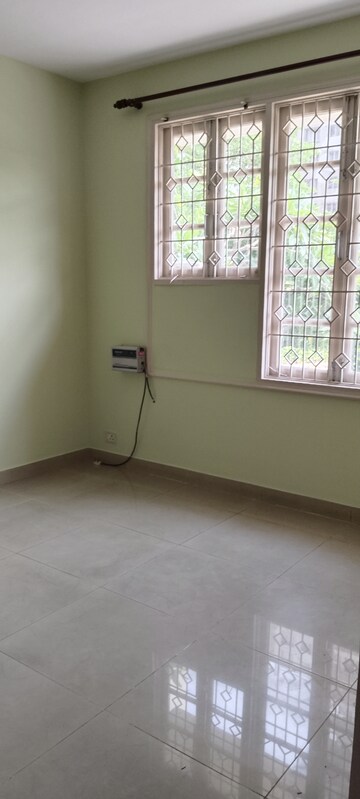 Room in 4 BHK Villa at Eros Rosewood City, Sector 49 – for Rent