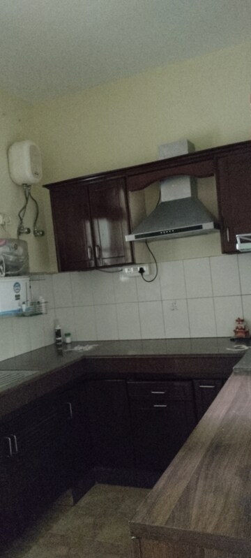 Kitchen in 4 BHK Villa at Eros Rosewood City, Sector 49 – for Rent