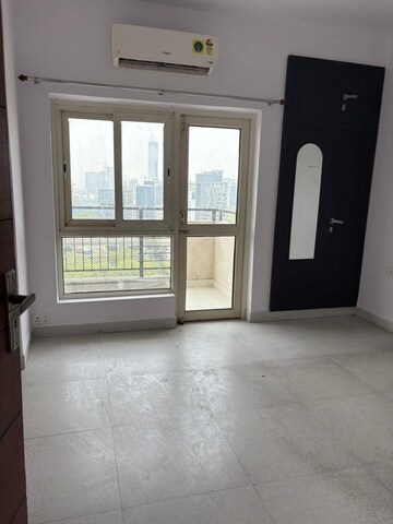 Room in 3 BHK Apartment at Nimbus The Golden Palm, Sector 168 – for Rent