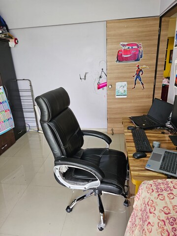 Team Area in 2 BHK Apartment at Kamdhenu 7th Heaven, Dhanori – for Sale