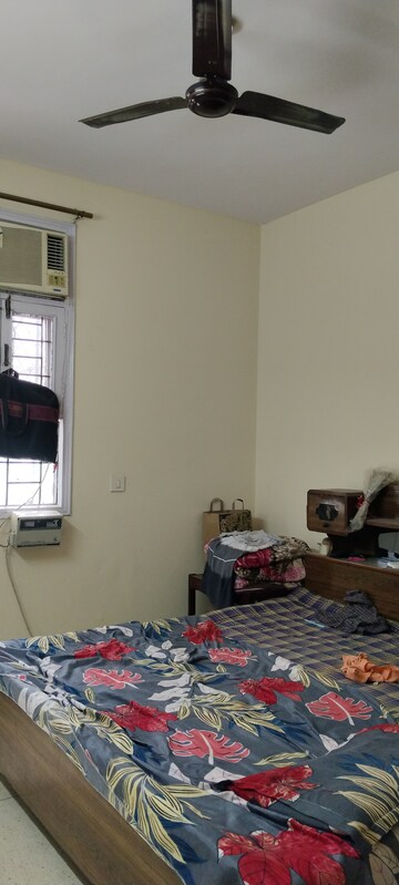 Living Room in 3 BHK Independent House at Unitech South City II, Sector 50 – for Rent