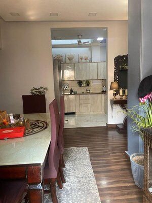 Kitchen in 3 BHK Builder Floor at Dlf Phase ii – for Sale