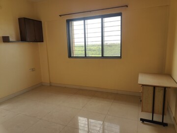 Room in 3 BHK Apartment at Harsh Vihar, Aundh – for Rent