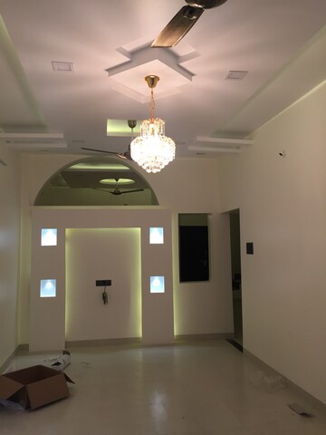 Room in 6+ BHK Villa at Telephone Nagar – for Sale