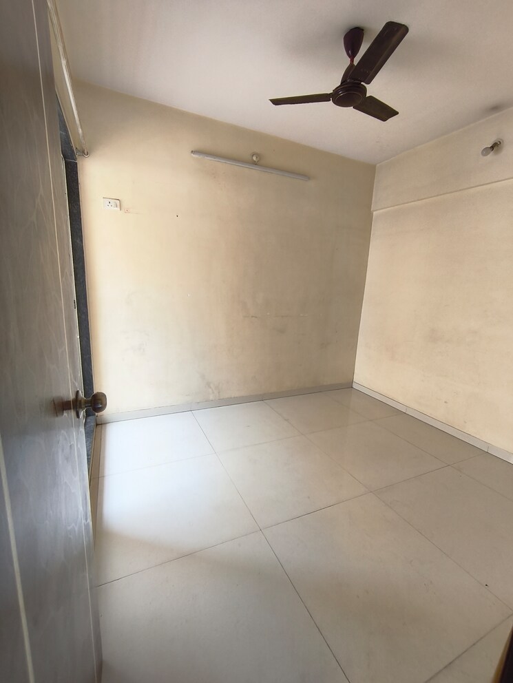 Room, varniraj-neelkanth-dham-ii 1 Bedroom 415 Sq.Ft. Apartment In Ulwe Sector 23 Navi Mumbai 8843703