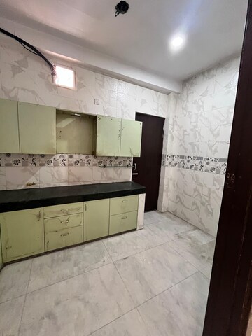 Kitchen in 3 BHK Independent House at RWA Apartments Sector 39, Sector 39 – for Rent