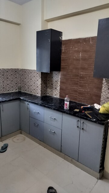 Kitchen in 2.5 BHK Apartment at Gardenia Gateway, Sector 75 – for Rent