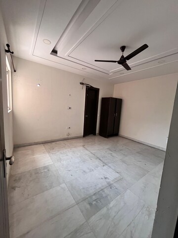 Kitchen in 3 BHK Independent House at RWA Apartments Sector 39, Sector 39 – for Rent