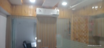   Office Space at Old Padra Road – for Rent