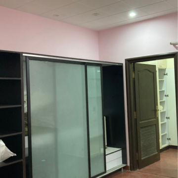 Building Lobby in 6 BHK Independent House at RWA Apartments Sector 50, Sector 50 – for Rent