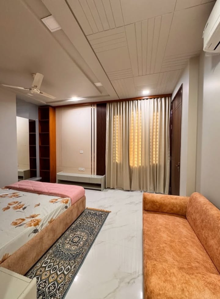 4 BHK + Pooja Room Builder Floor For Sale in Builder Floor