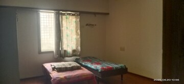 Bedroom in 3 BHK Apartment at Alkapuri – for Rent
