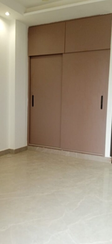 Room in 2 BHK Builder Floor at Sector 1 Dwarka – for Sale