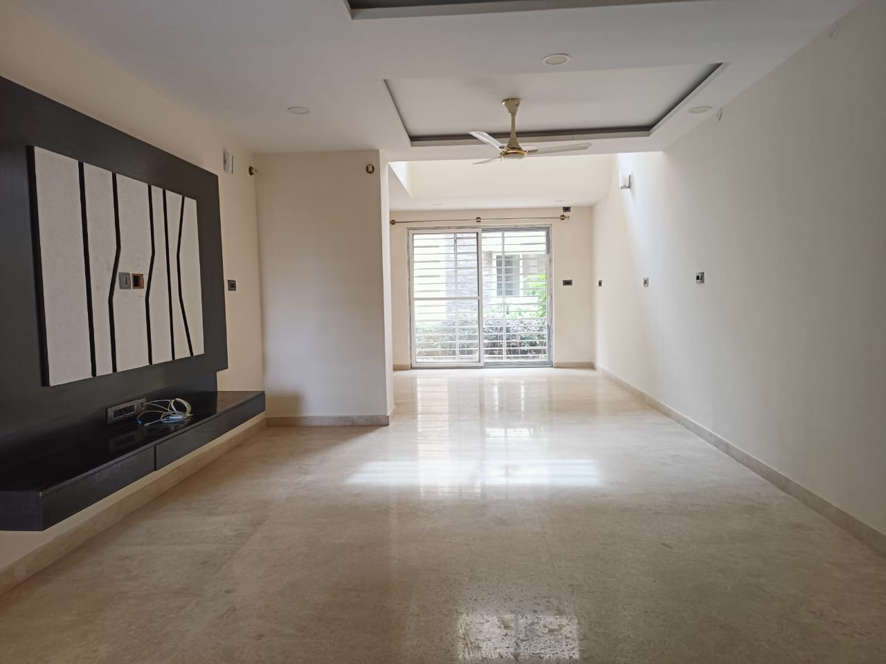 3 BHK 3750 Sq.Ft. Villa in Unishire Esplanade