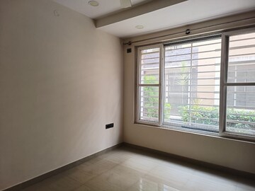 Room in 3 BHK Villa at Unishire Esplanade, Thanisandra Main Road – for Rent