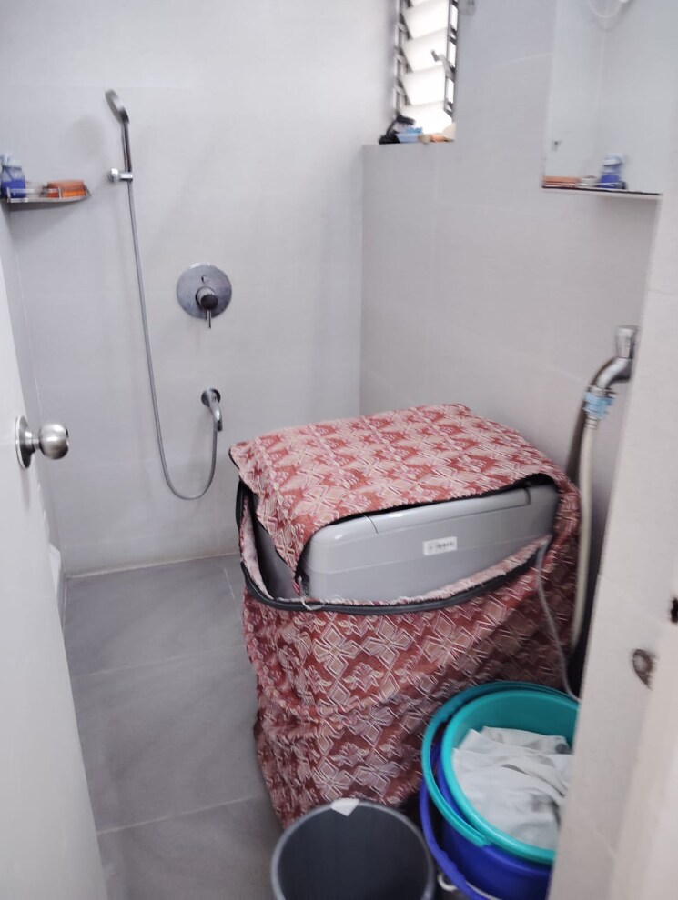 Bathroom, dsk-raanwara 3 Bedroom 1100 Sq.Ft. Apartment In Bavdhan Pune 8843853