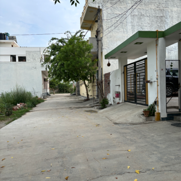  Plot – Exterior View View at Sector 71 - for Sale