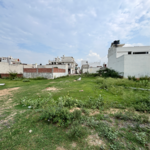 150 Sq.Yd. Plot in Leelawati Enclave Sector 
