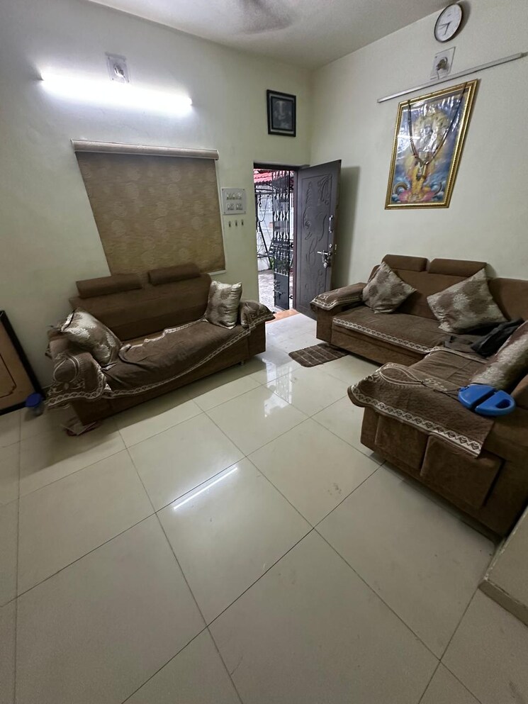 Living Room, vasna road 3 Bedroom 1600 Sq.Ft. Apartment In Vasna Road Vadodara 8844050