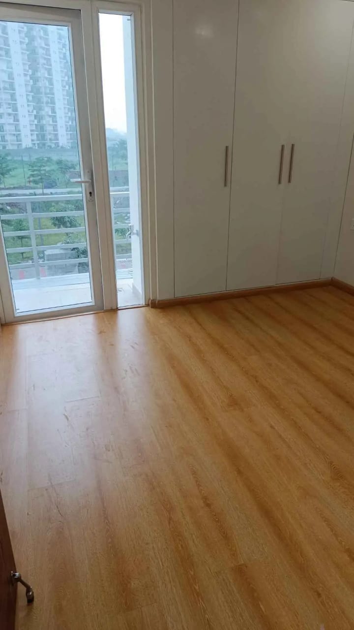 3 BHK + Pooja Room Apartment For Sale in Trehan Hill View Garden