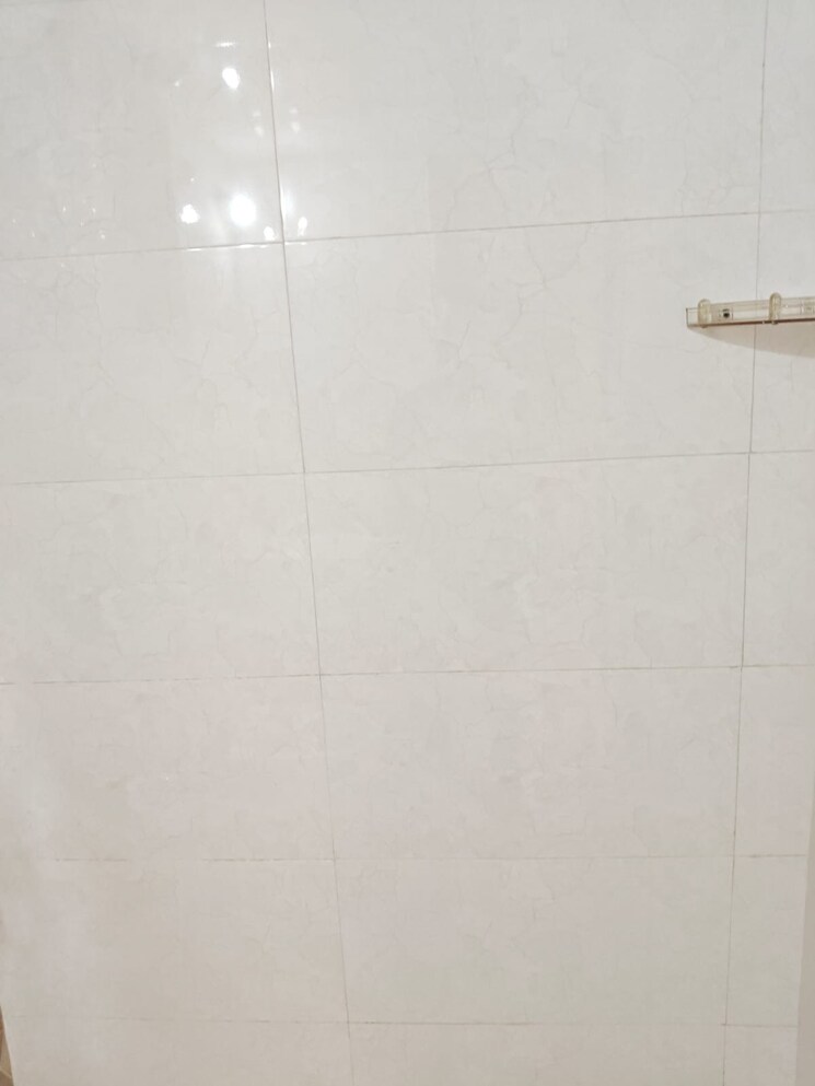 Bathroom, kohinoor-viva-city 2 Bedroom 794 Sq.Ft. Apartment In Dhanori Pune 8844131
