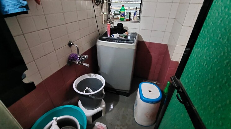 Master Bedroom, giriraj-chs-naupda 1 Bedroom 450 Sq.Ft. Apartment In Naupada Thane 8844141