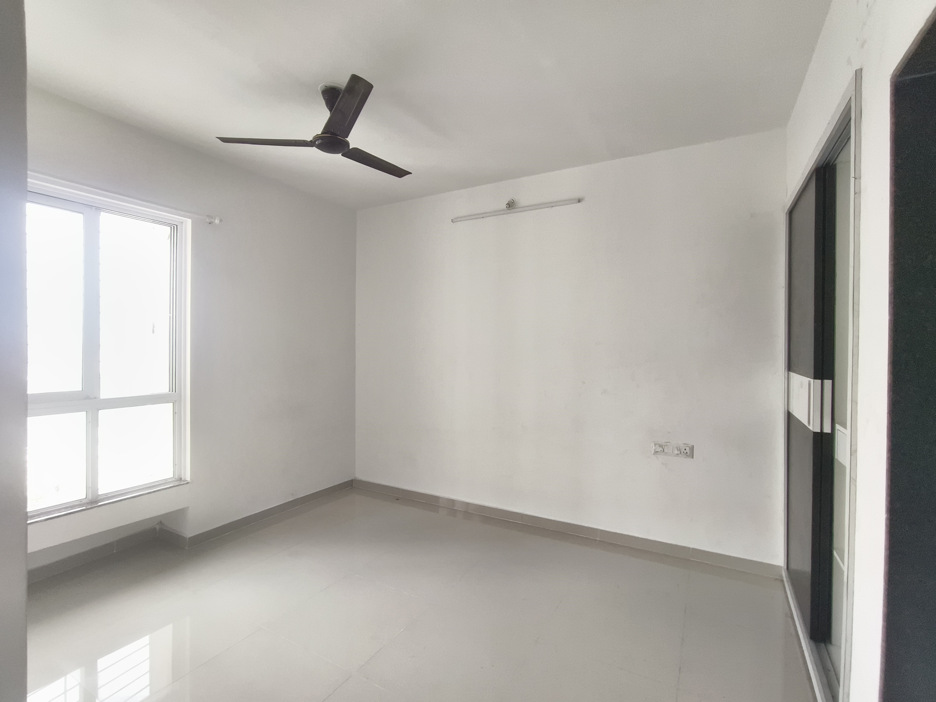 1 BHK + Pooja Room,Servant Room,Study Room,Extra Room Apartment For Rent in Puraniks Tokyo Bay