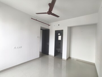 Room in 1 BHK Apartment at Puraniks Tokyo Bay, Kasarvadavali – for Rent