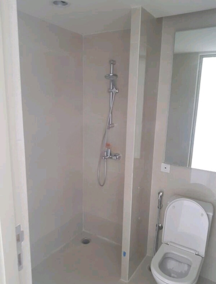 Bathroom, hiranandani-estate 2 Bedroom 900 Sq.Ft. Apartment In Ghodbunder Road Thane 8844270