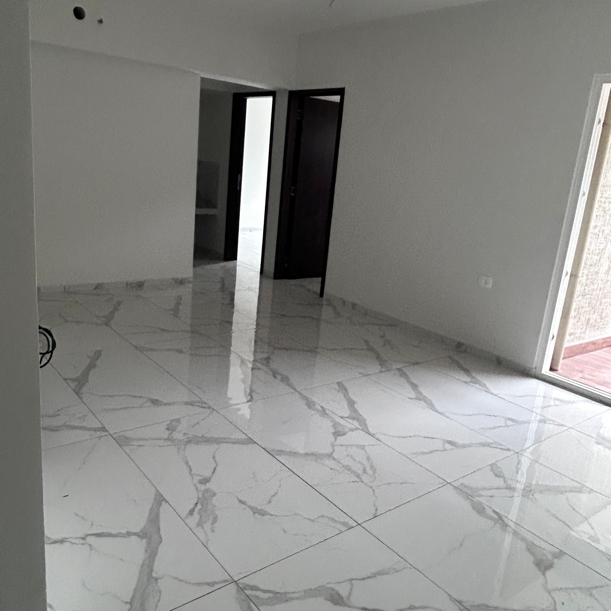 2 BHK Apartment For Sale in Rahul Downtown