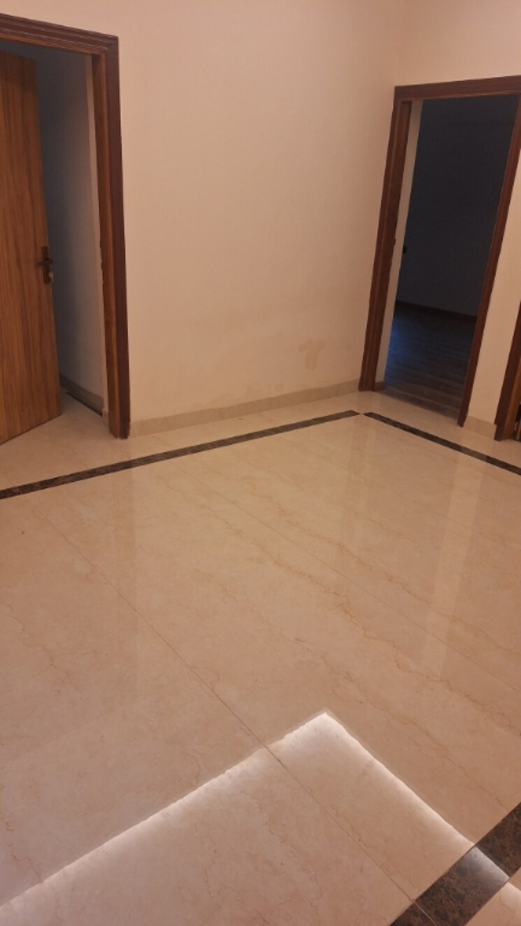Room, vasant kunj 4 Bedroom 2200 Sq.Ft. Apartment In Vasant Kunj Delhi 8844509