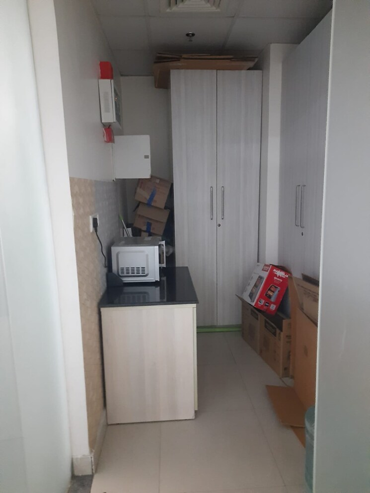 Other, beaver-the-corenthum Commercial Office Space in IT/SEZ 1232 Sq.Ft. In Wazidpur Noida 8844508