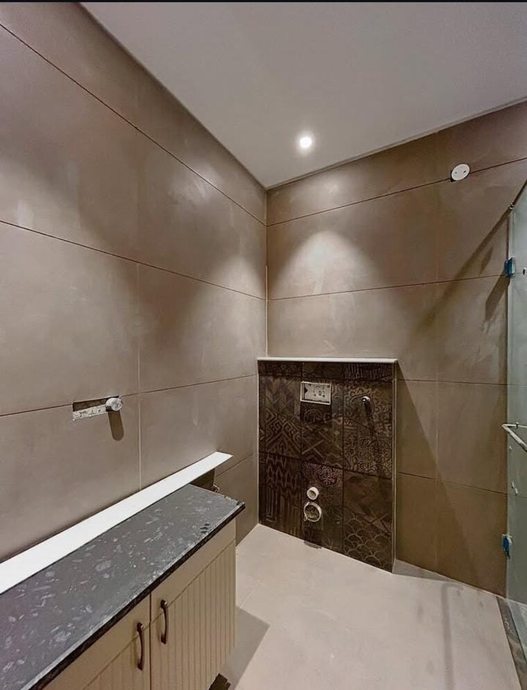 Kitchen, sector 29 3 Bedroom 2700 Sq.Ft. Builder Floor In Sector 29 Faridabad 8844502