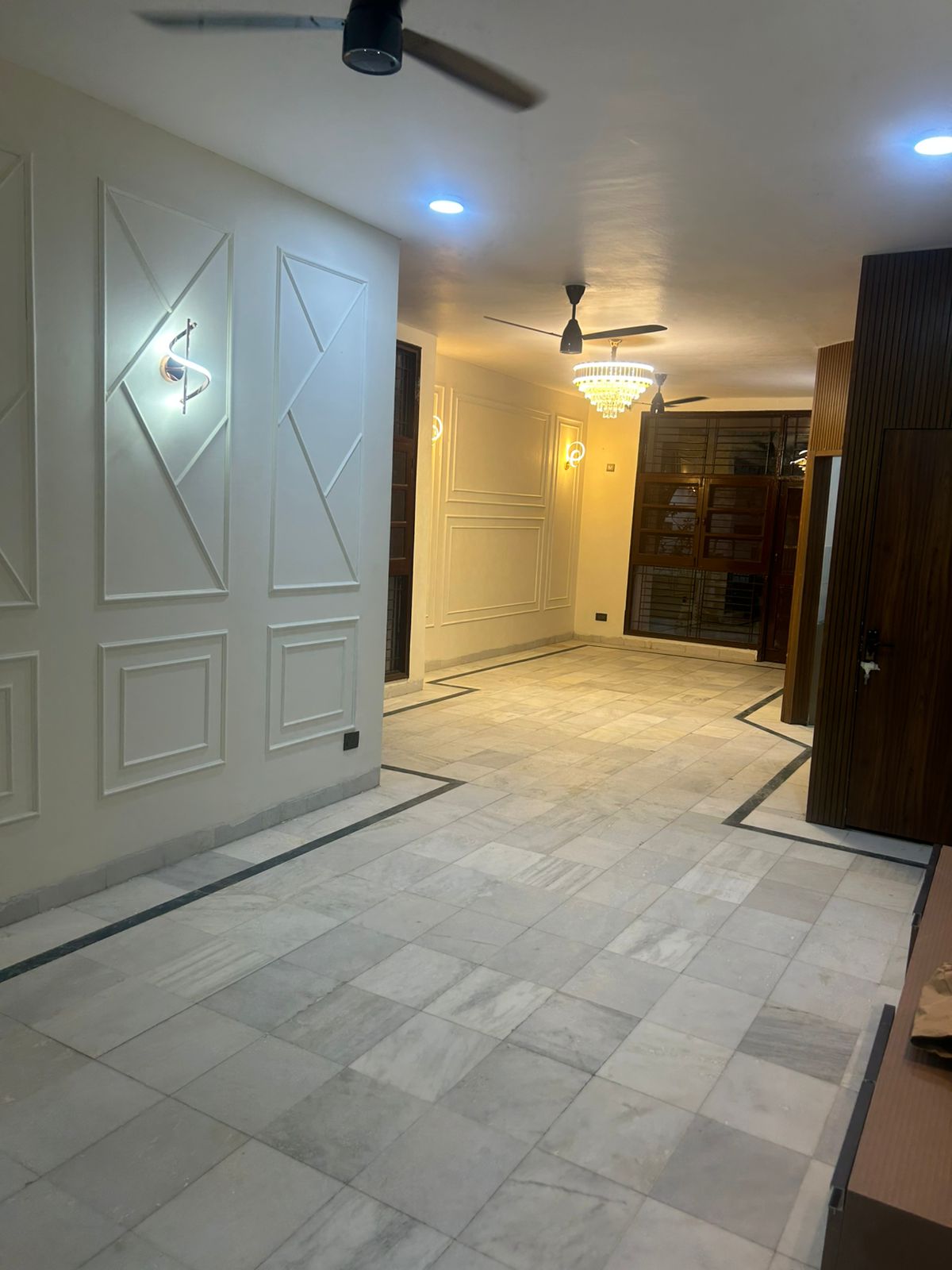 3 BHK + Pooja Room Builder Floor For Sale in Sushant Lok 2