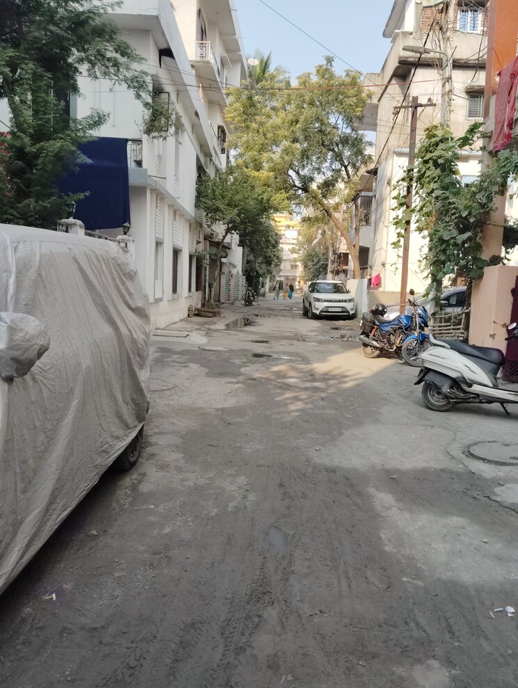  Parking, badal-mansion-apartment  1098 Sq.Ft. Plot In Kankarbagh Patna 8844838