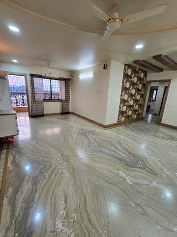Room in 3 BHK Apartment at Green Valley CHS, Wanwadi – for Rent