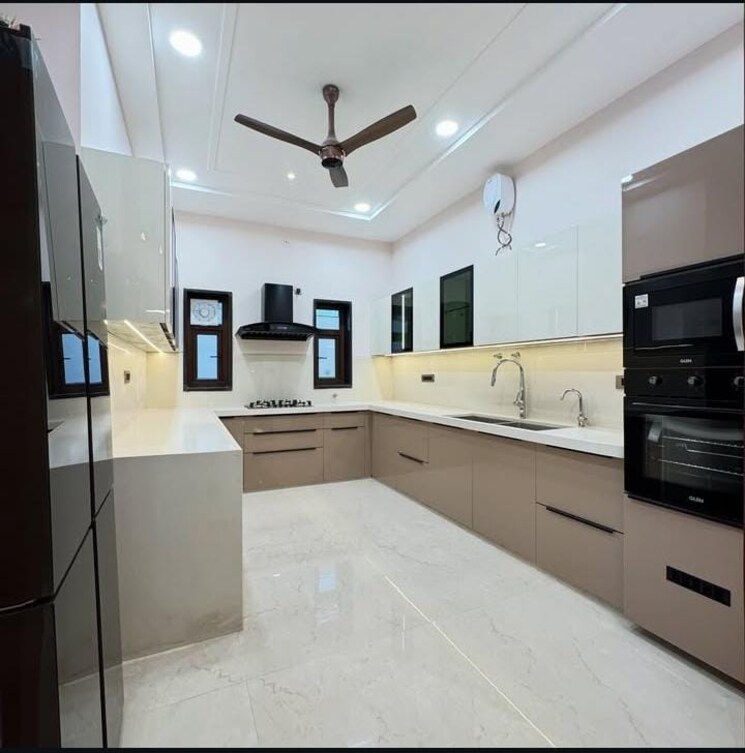 Kitchen, sector 29 2 Bedroom 2250 Sq.Ft. Builder Floor In Sector 29 Faridabad 8844830