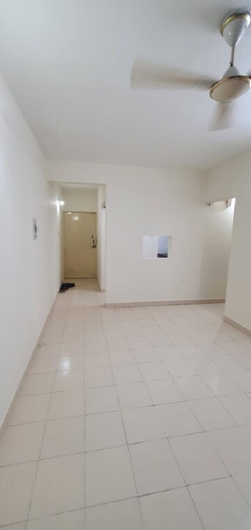 Room in 1 BHK Apartment at Oxford Blues, Wanowrie – for Rent