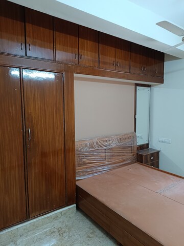 Bedroom in 2 BHK Apartment at Indiranagar – for Rent